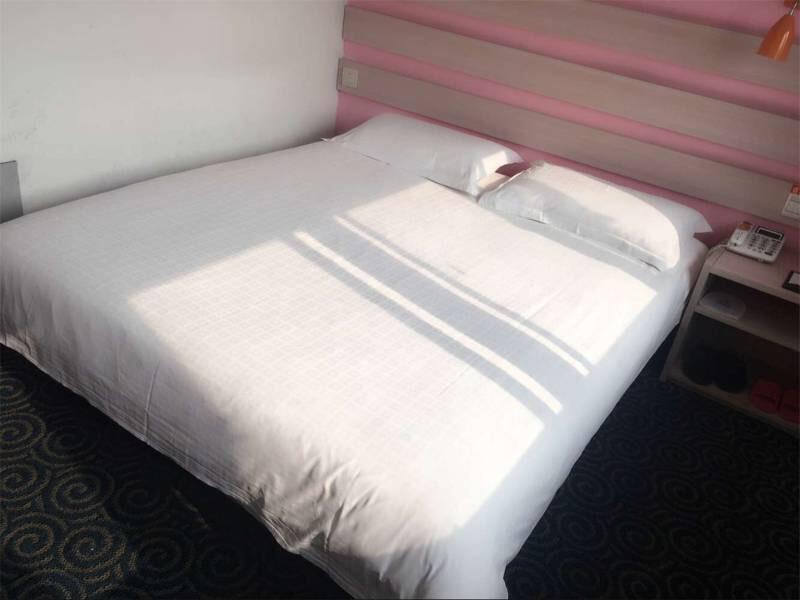לואיאנג Zhongzhou Hotel - Jingu Road מראה חיצוני תמונה